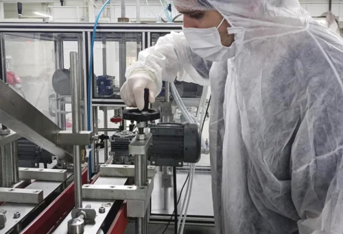 about-us-tnh-laboratory-3