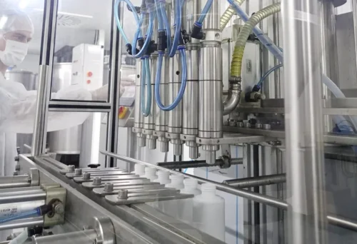 about-us-tnh-laboratory-4